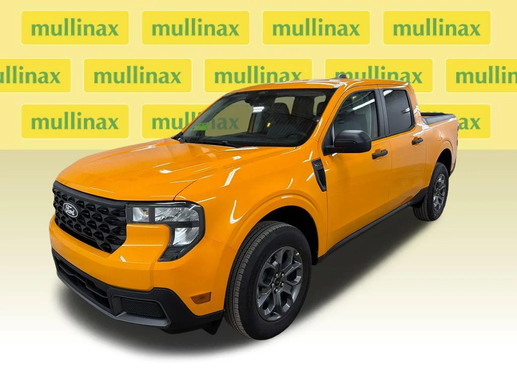 New 2026 Orange Ford XLT image 13