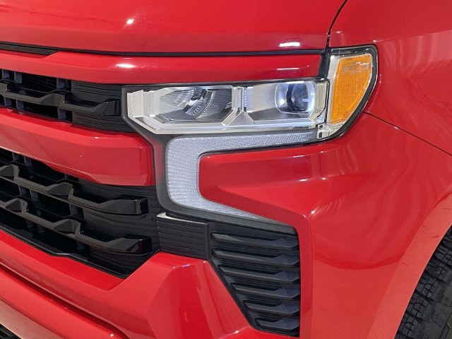 Used 2023 Red Chevrolet RST image 14