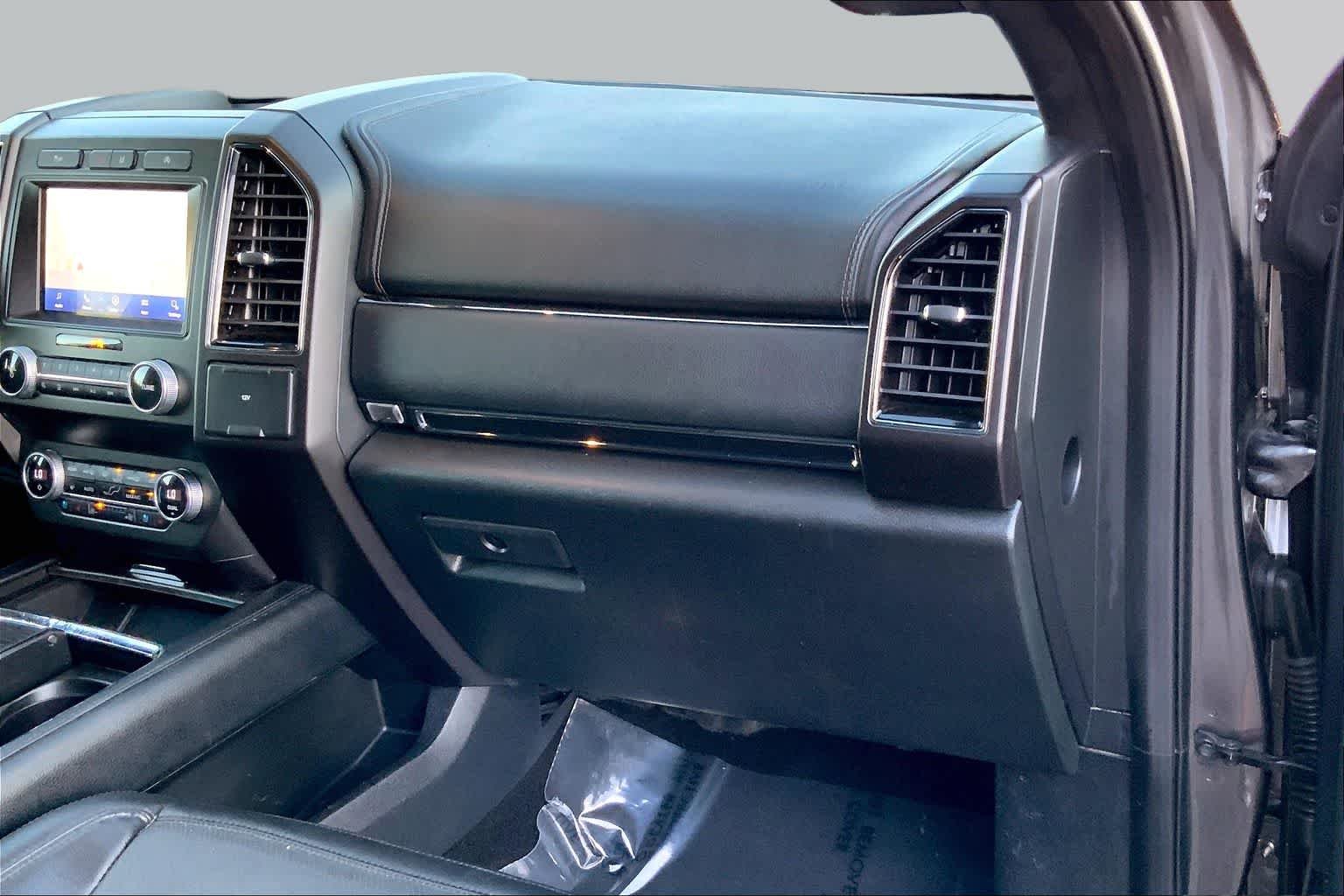 Used 2021 Magnetic Ford Limited image 18