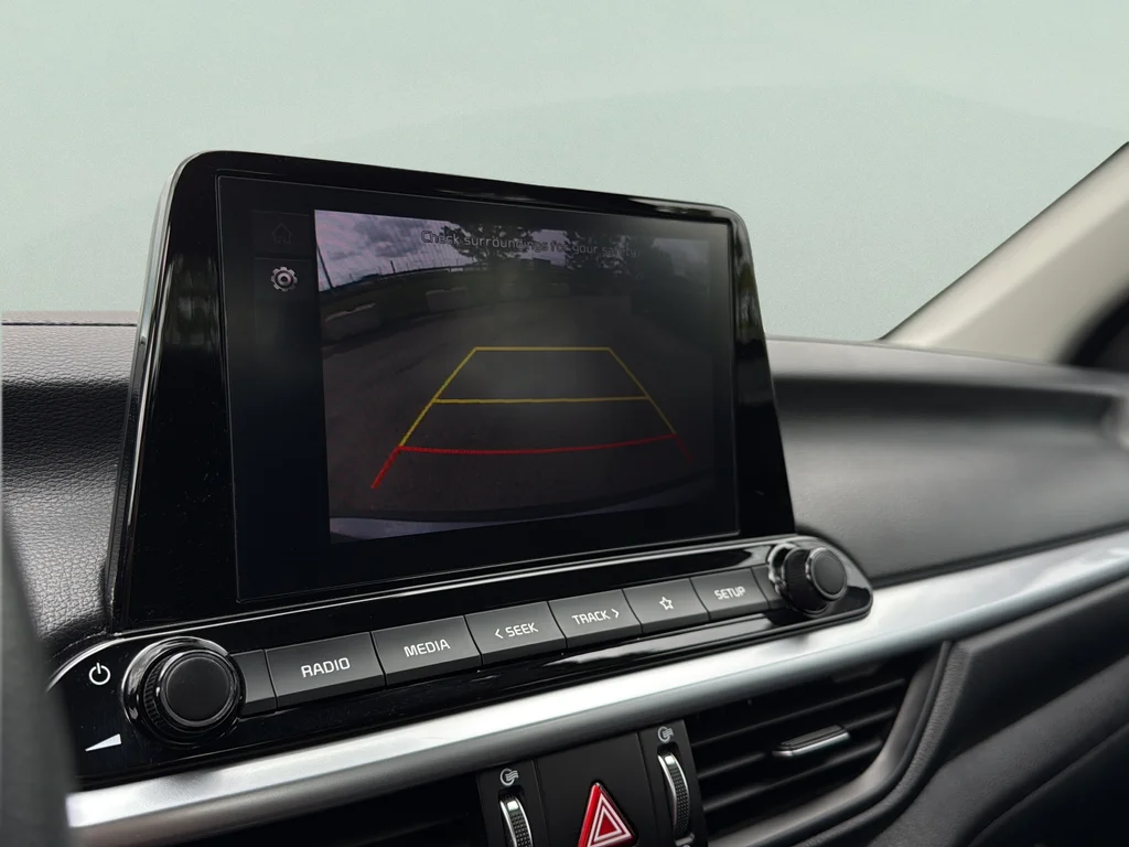 Used 2023 Steel Gray Kia LXS image 9