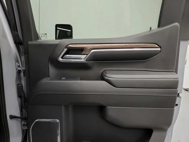 Used 2024 Gray Chevrolet RST image 39