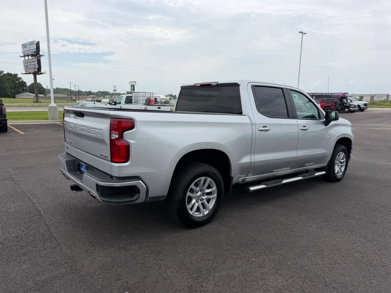 Certified Used 2021 Silver Ice Metallic Chevrolet RST image 5