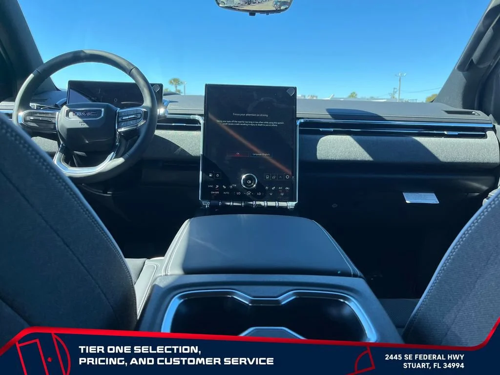 New 2026 Deep Ocean Metallic GMC Elevation Extended Range image 15