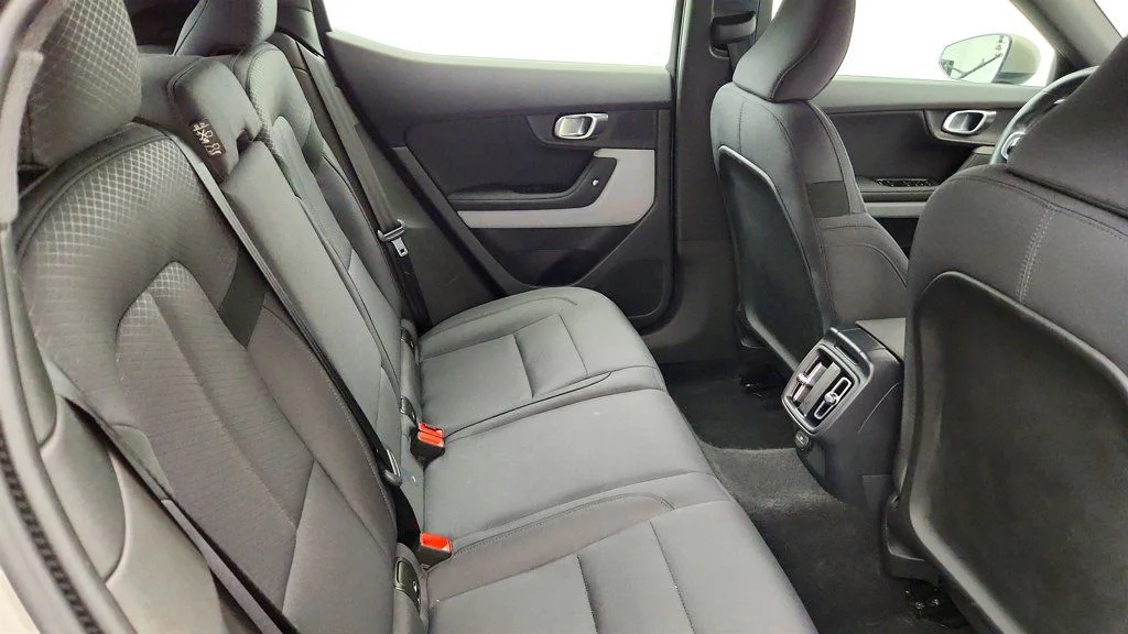 Used 2022 Moon Polestar Long Range Dual Motor w/ Pilot Pkg image 22