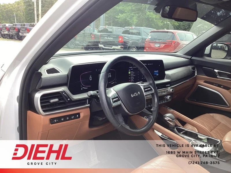 Used 2024 White Kia EX X-Line image 21