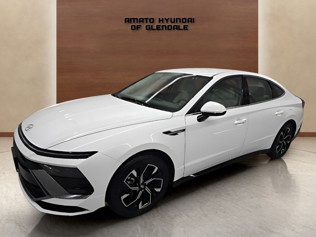 2025 Hyundai Sonata SEL's photo