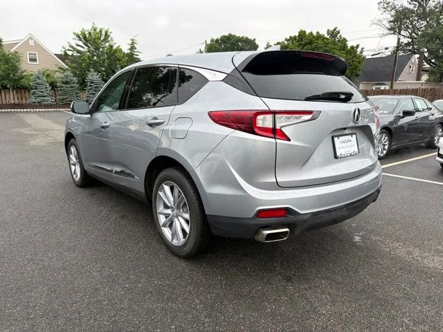 Certified Used 2023 Lunar Silver Metallic Acura SH-AWD image 18
