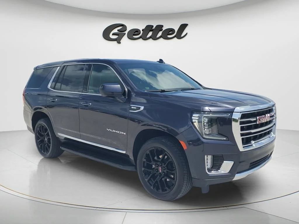 Used 2023 Titanium Rush Metallic GMC SLT image 3