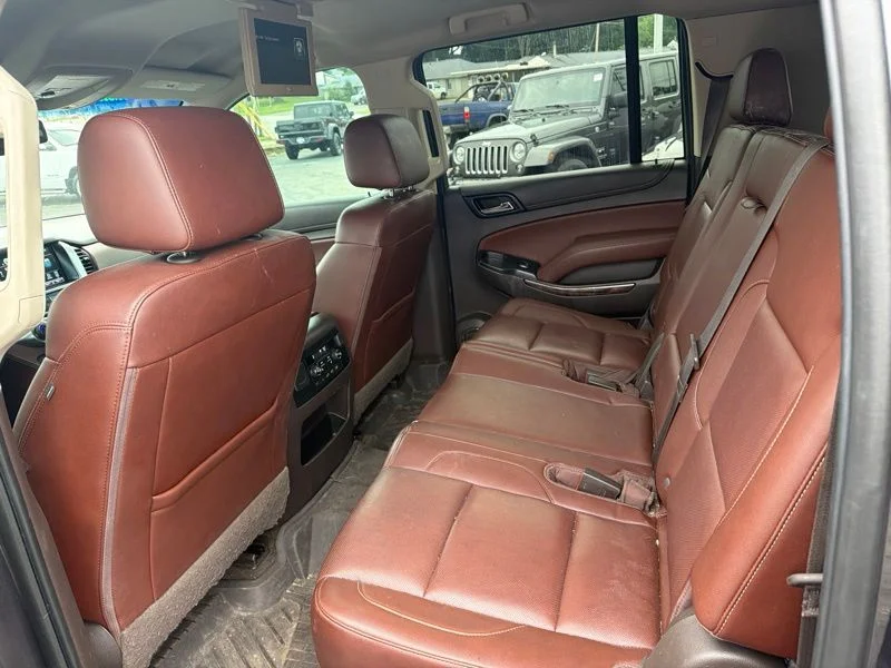 Used 2018 Gray Chevrolet Premier image 11