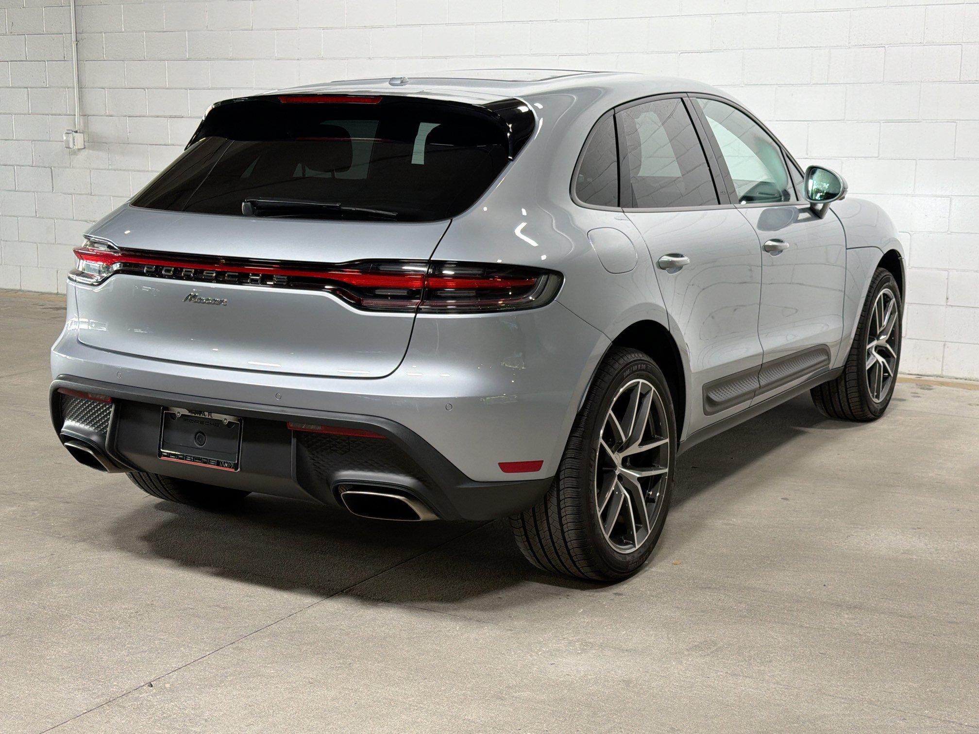 Certified Used 2026 Dolomite Silver Metallic Porsche  image 7