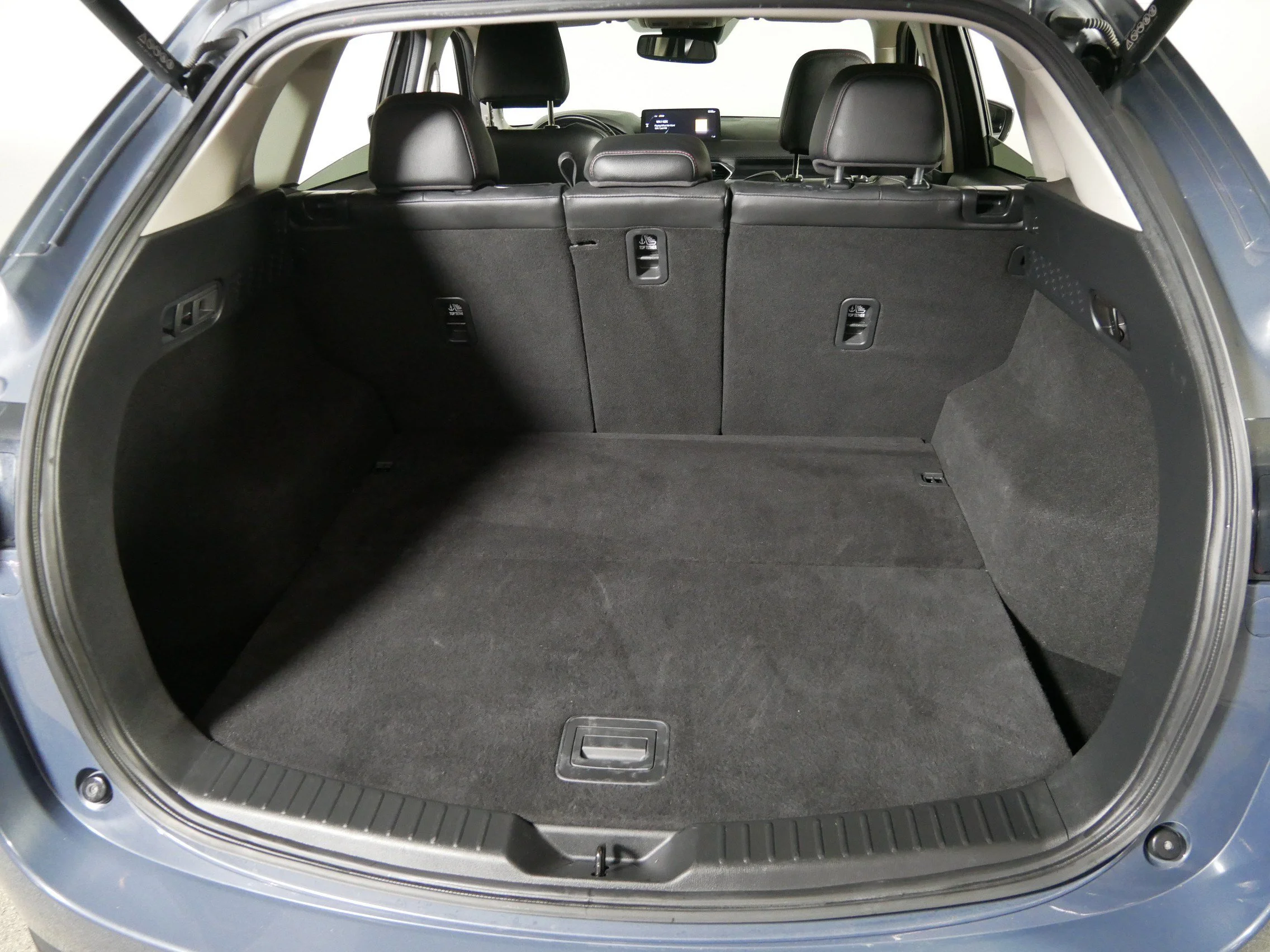 Used 2024 Polymetal Gray Metallic Mazda 2.5 S Carbon Edition image 18