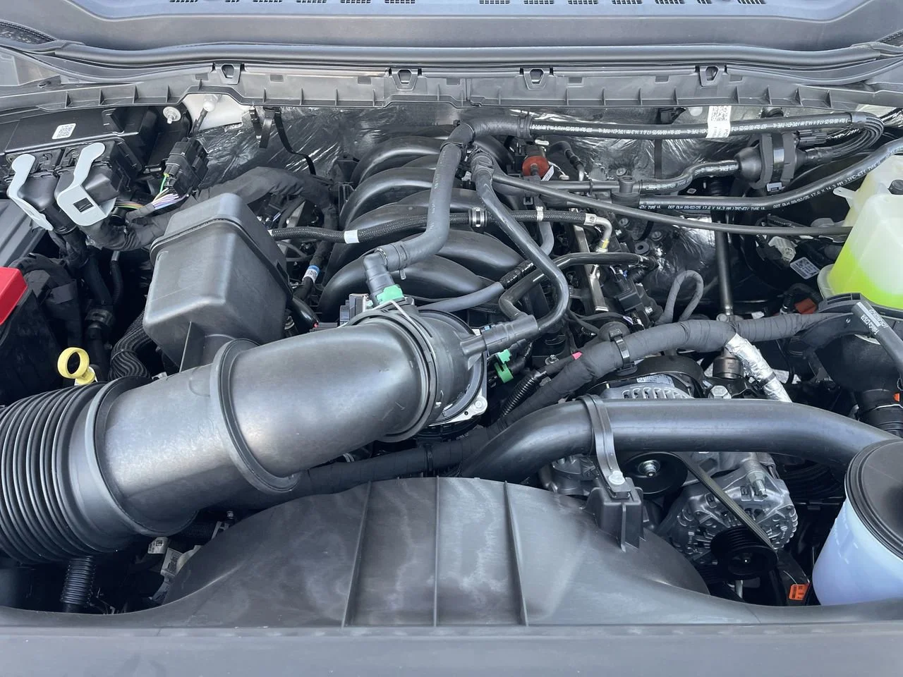 New 2026 Oxford White Ford XL image 27