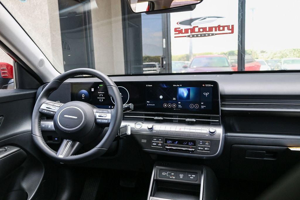 2025 Hyundai Kona EV SEL - Photo 12