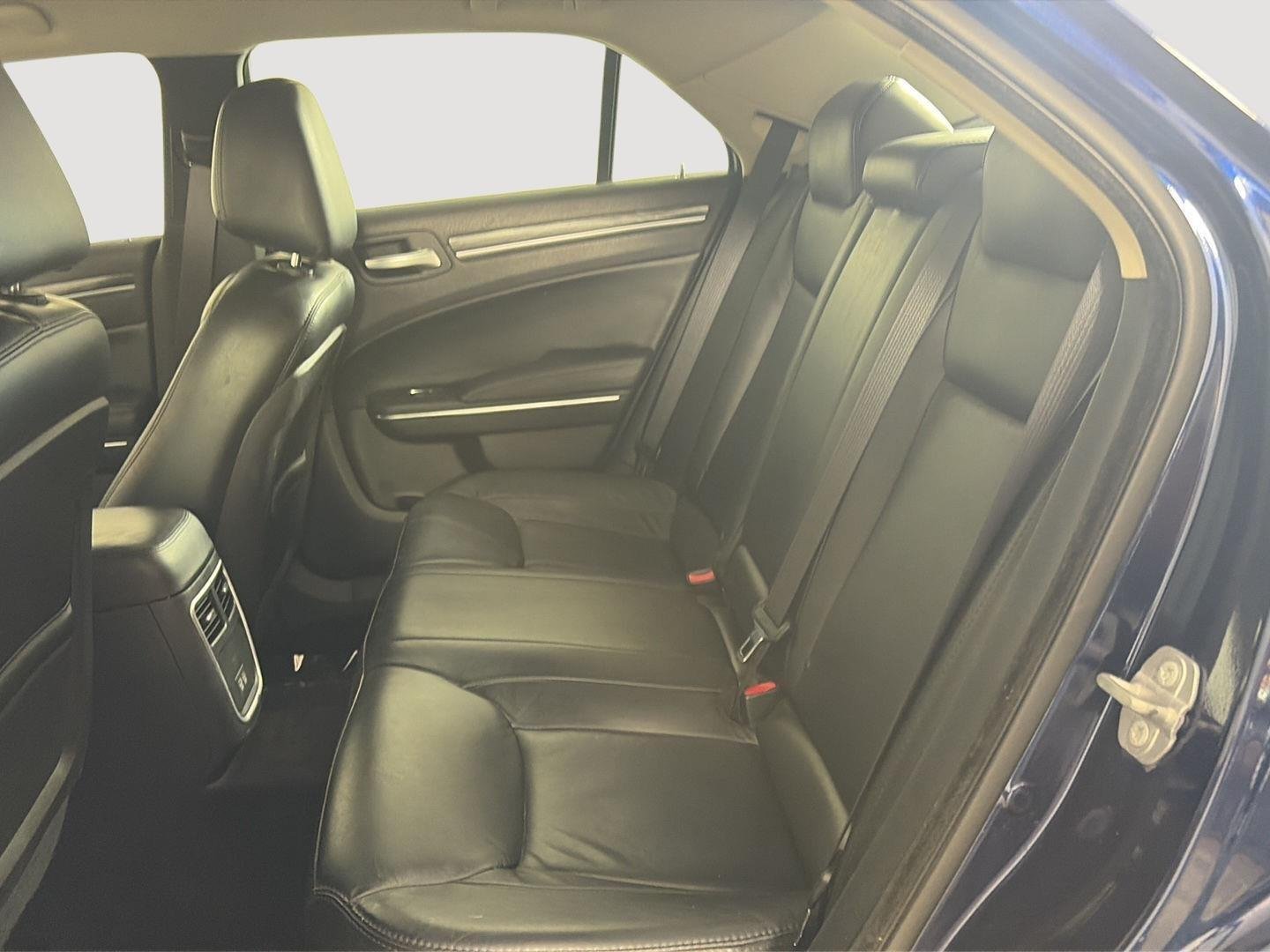 Used 2017 Jazz Blue Pearlcoat Chrysler Limited image 21