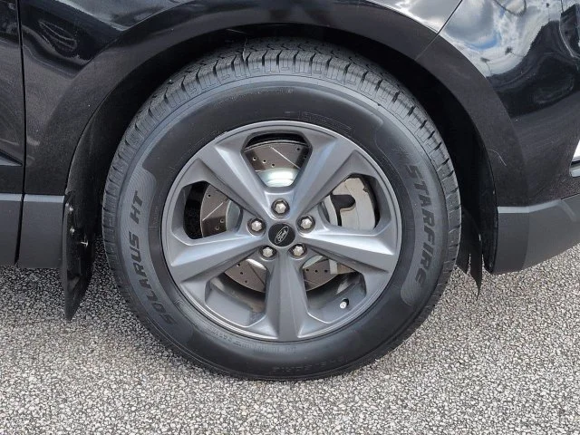 Certified Used 2022 Black Ford SEL image 11