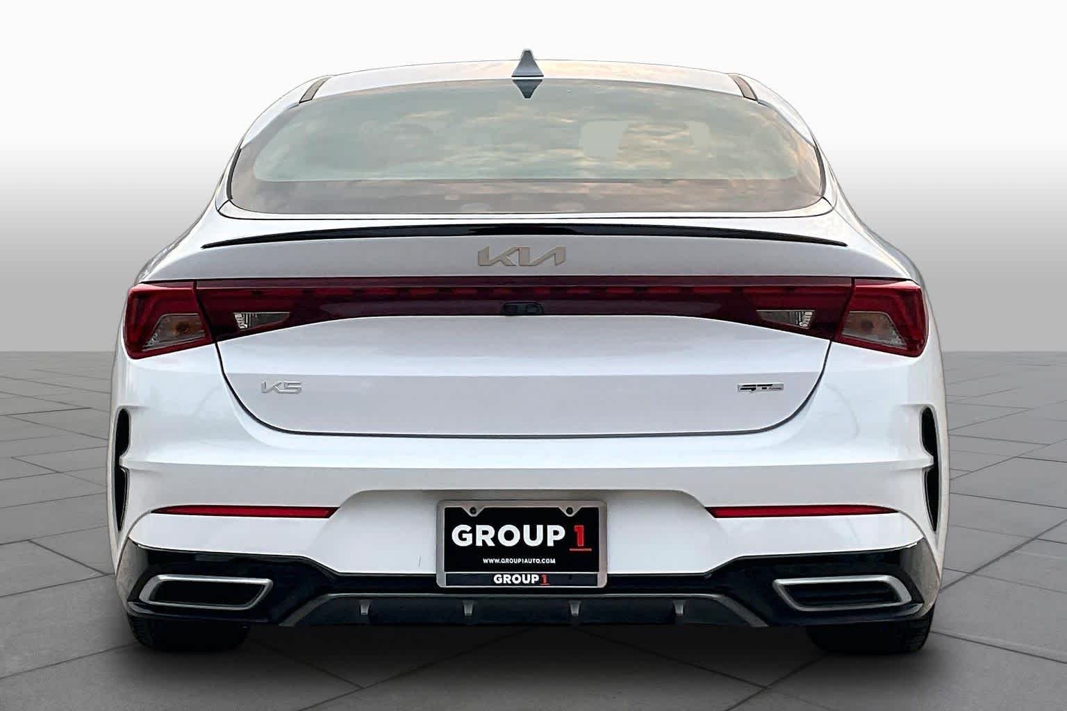 Used 2023 Glacial White Pearl Kia GT-Line image 4