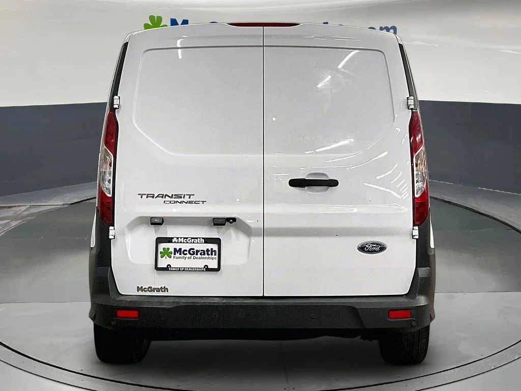 Used 2017 White Ford XL image 6