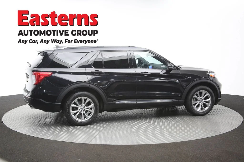 Used 2020 Black Ford Limited image 45