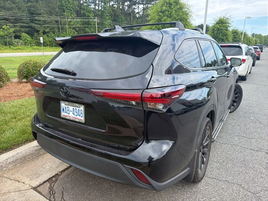 Used 2024 Black Toyota XLE image 6
