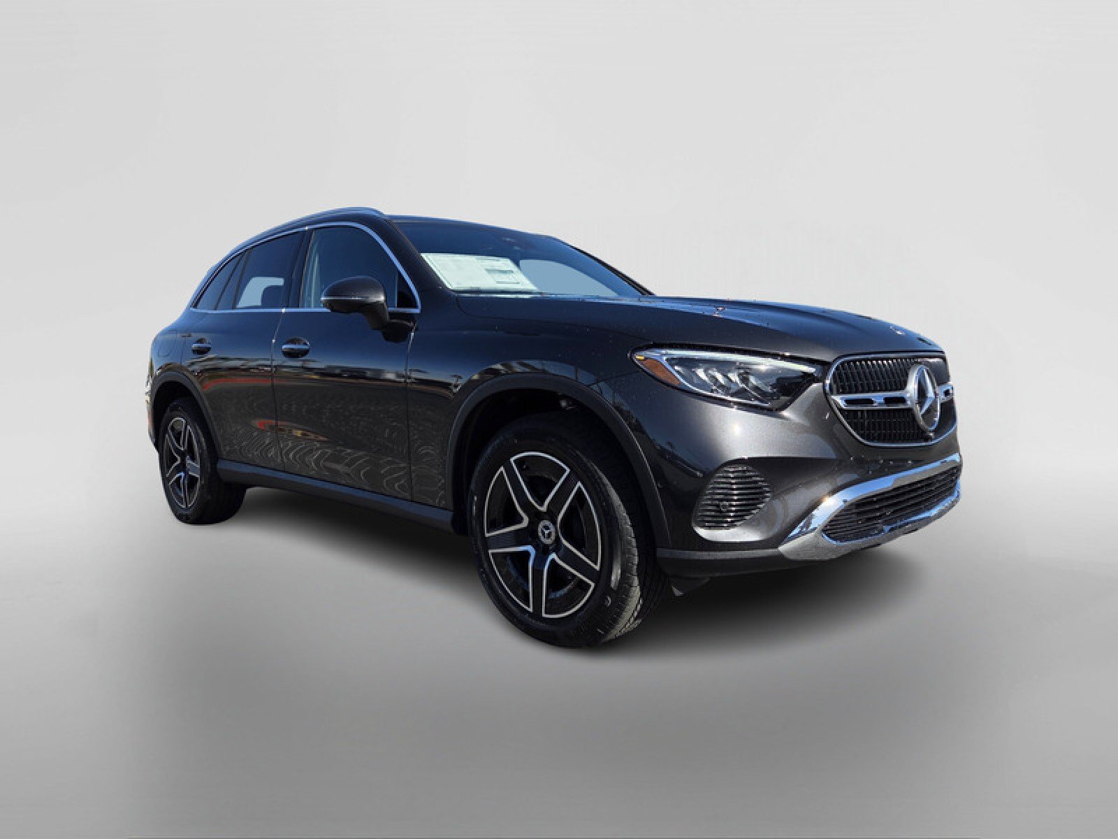 New 2026 Graphite Grey Metallic Mercedes-Benz GLC 300 SUV image 7