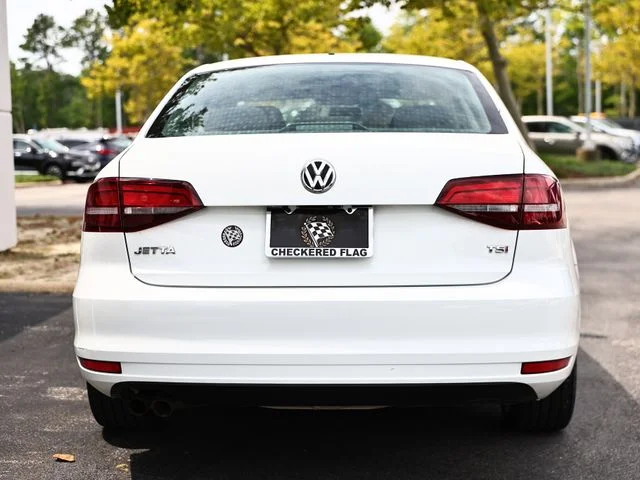 Used 2018 Pure White Volkswagen 1.4T S image 10