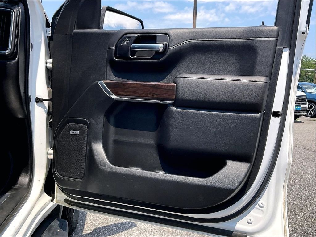 Used 2019 Summit White GMC SLT image 11