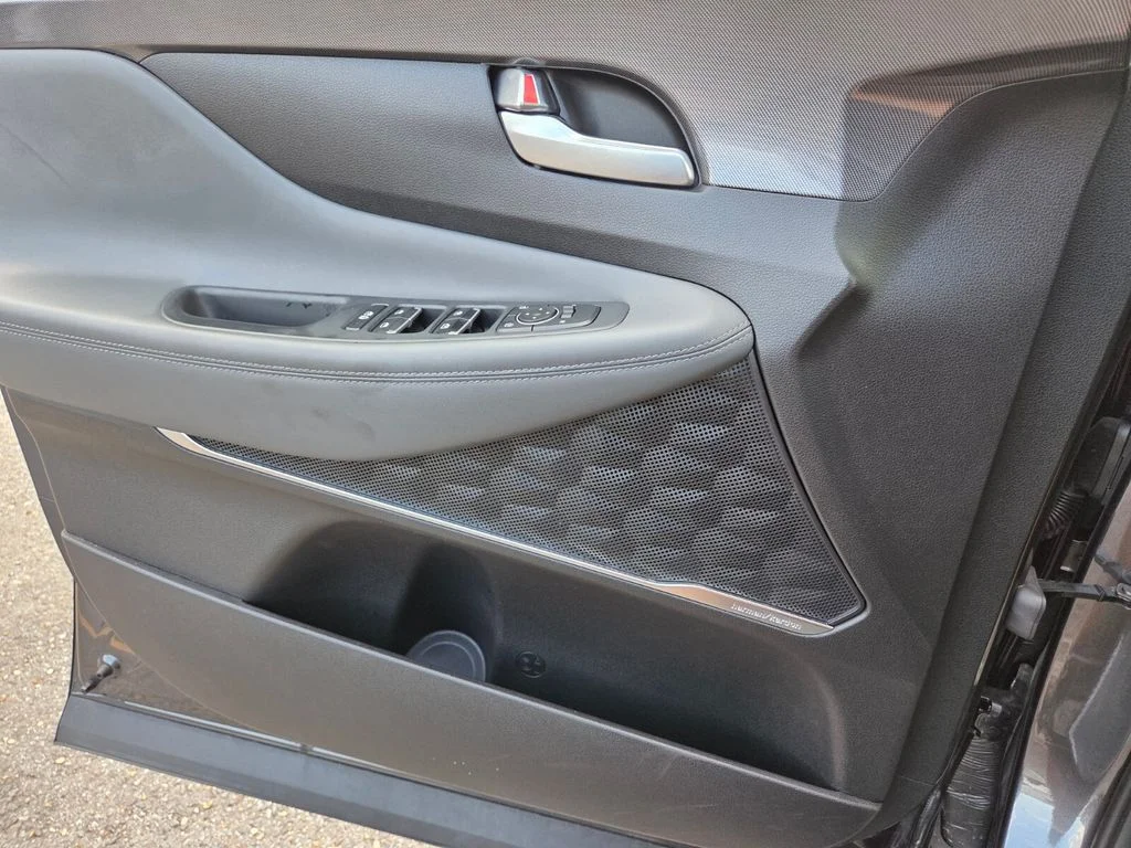 Used 2023 Gray Hyundai SEL image 21