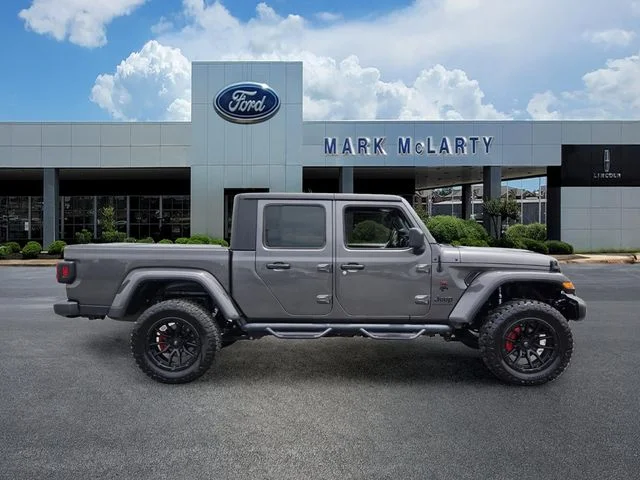 Used 2022 Gray Jeep Sport image 6