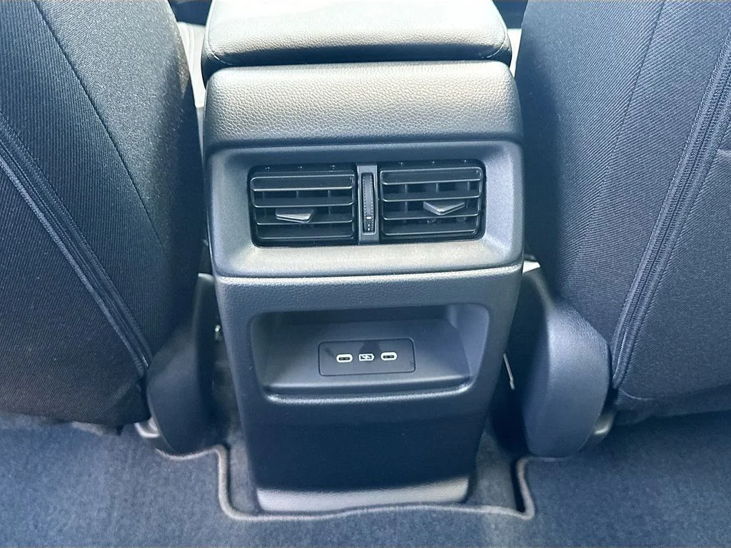 New 2026 Platinum White Pearl Honda EX image 29