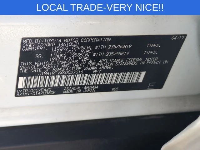 Used 2019 White Toyota XLE Premium image 38