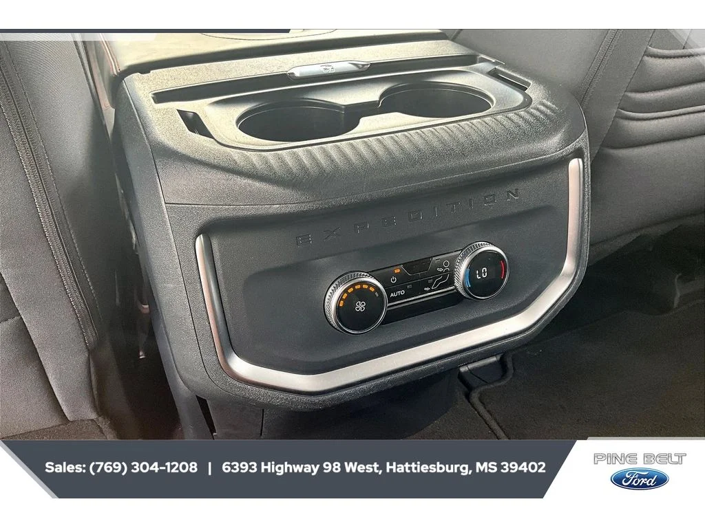 Used 2025 WHITE Ford Active image 24