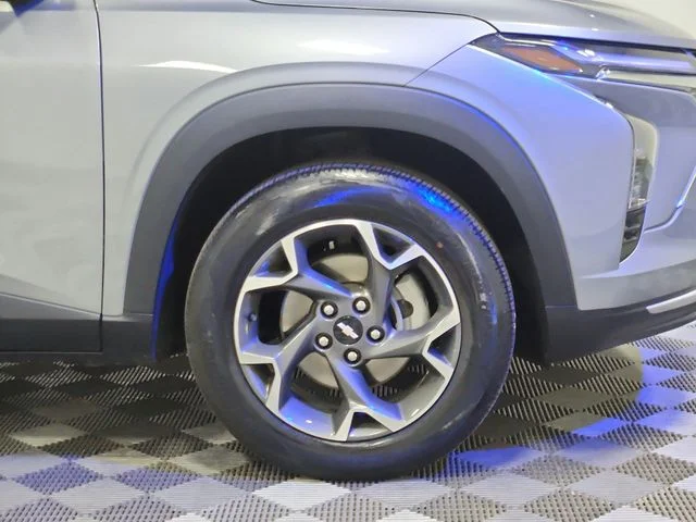 Used 2024 Gray Chevrolet LT image 22