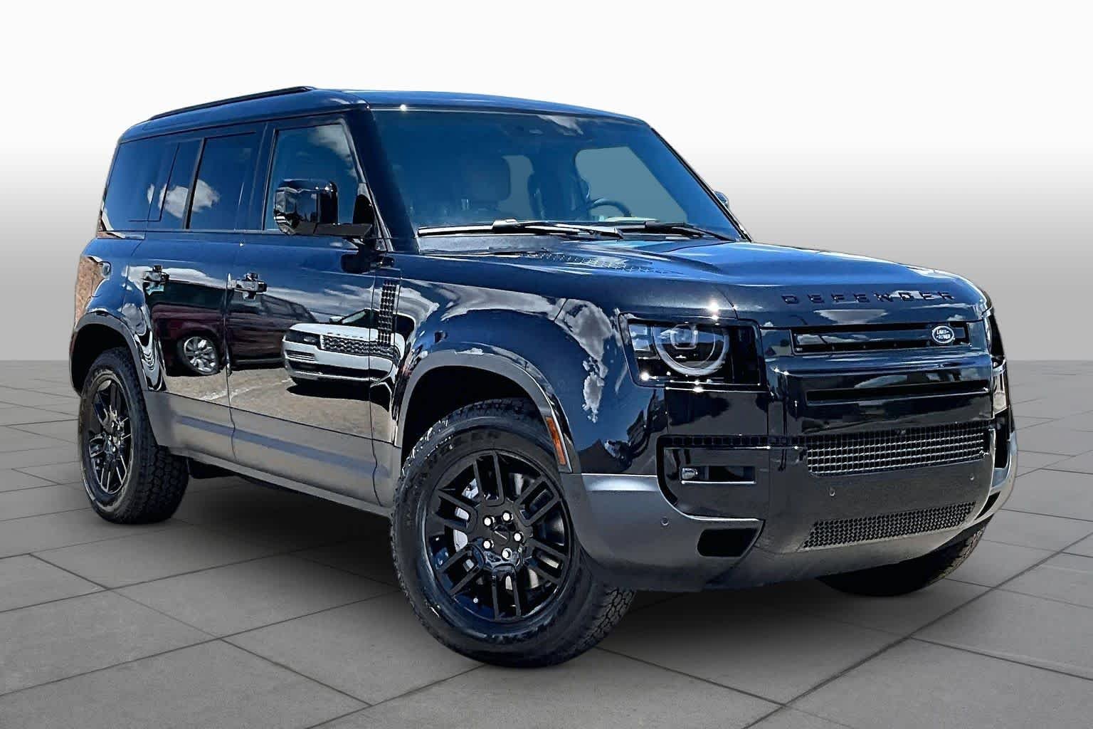 New 2026 Santorini Black Land Rover S image 2