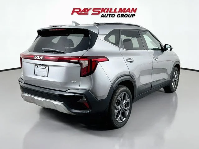 Used 2024 Gray Kia S image 7