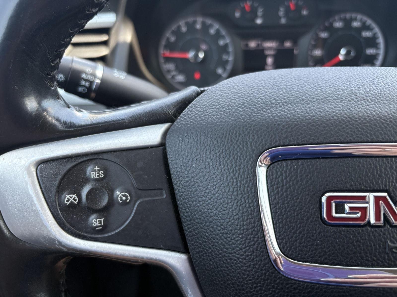 Used 2019 Pepperdust Metallic GMC SLE image 25
