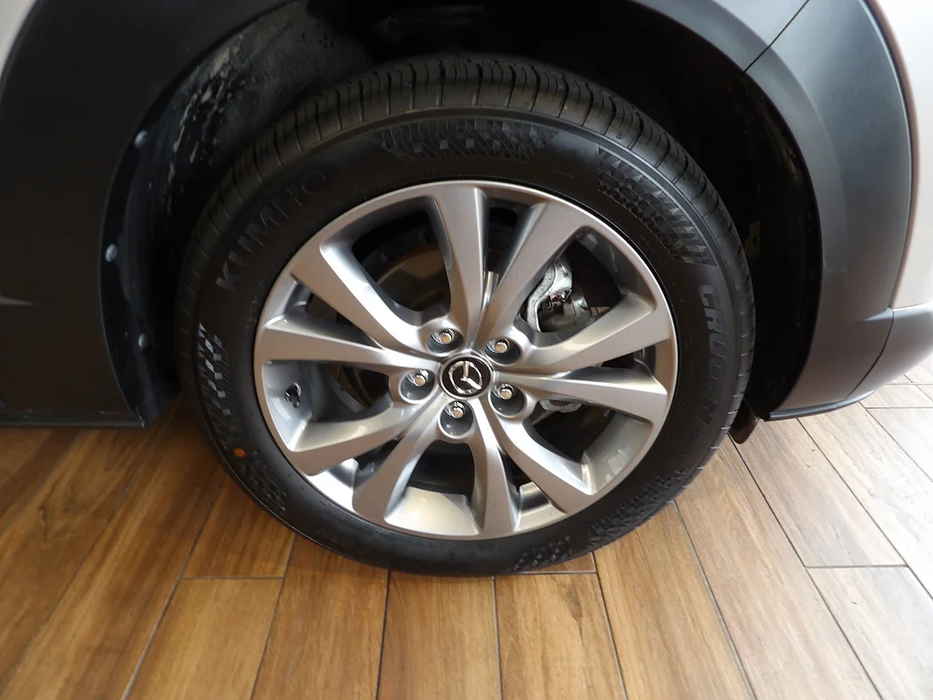 Certified Used 2023 Platinum Quartz Metallic Mazda 2.5 S Premium image 4