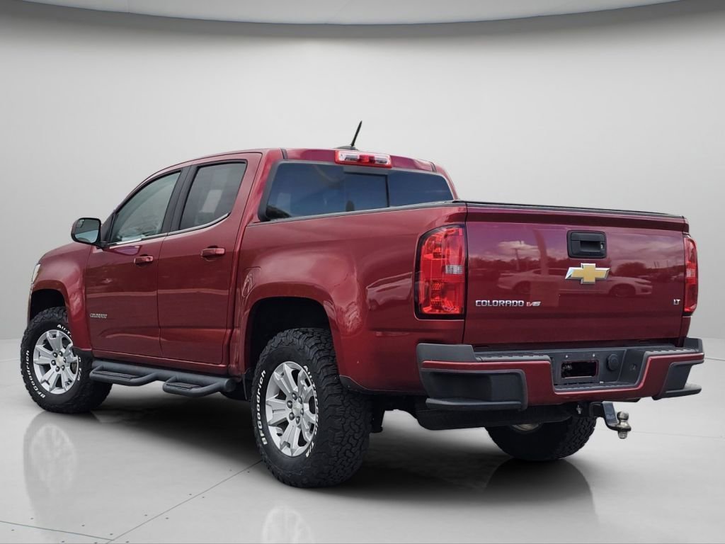 Used 2018 Cajun Red Tintcoat Chevrolet LT image 21