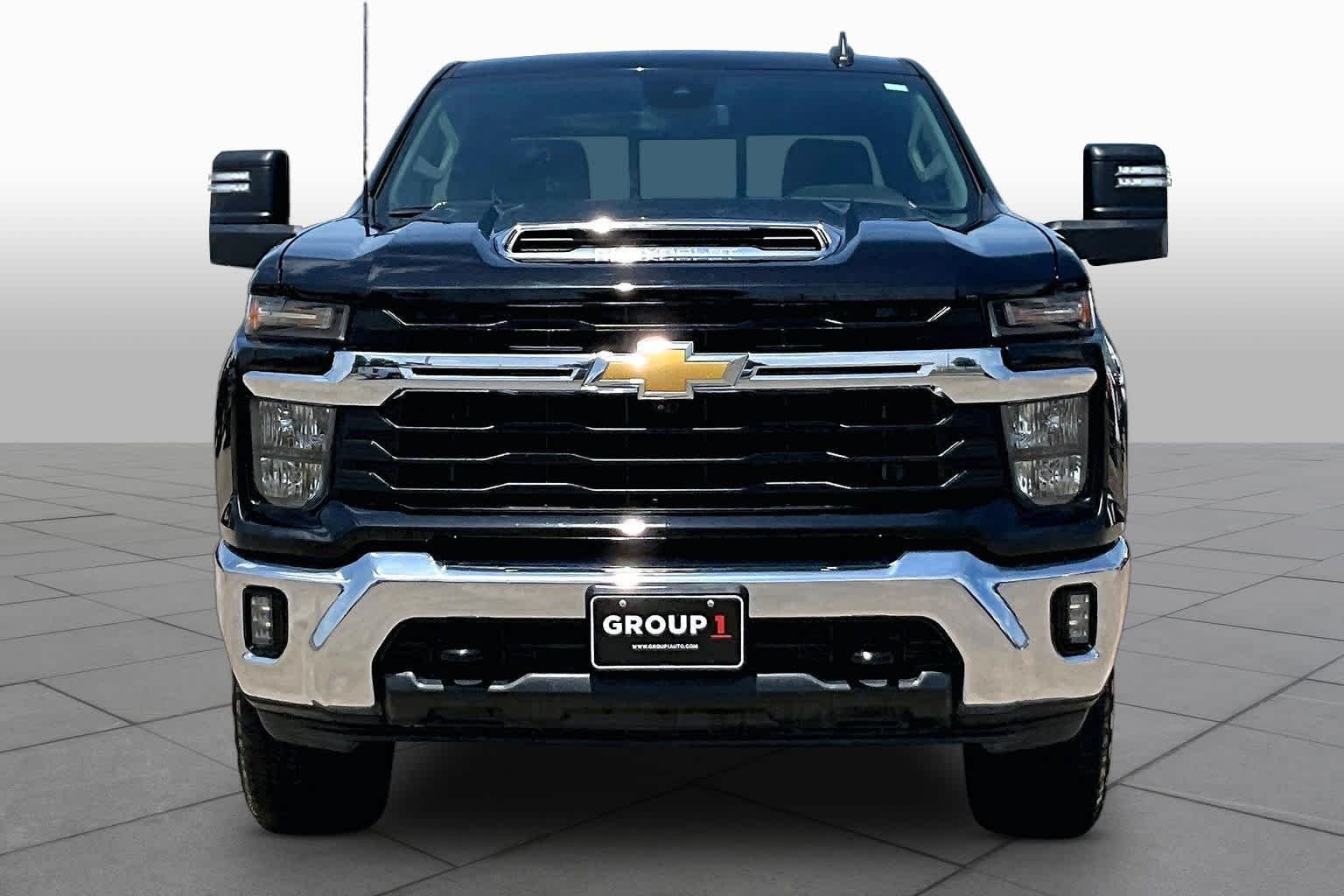 Used 2024 Black Chevrolet LT image 4