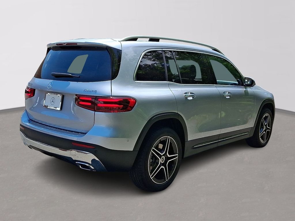 New 2026 Cirrus Silver Metallic Mercedes-Benz GLB 250 image 3