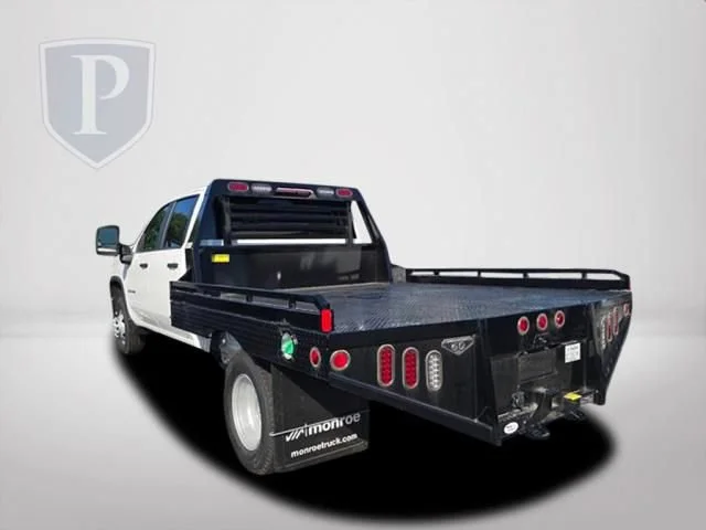 New 2026 Summit White Chevrolet Work Truck image 8