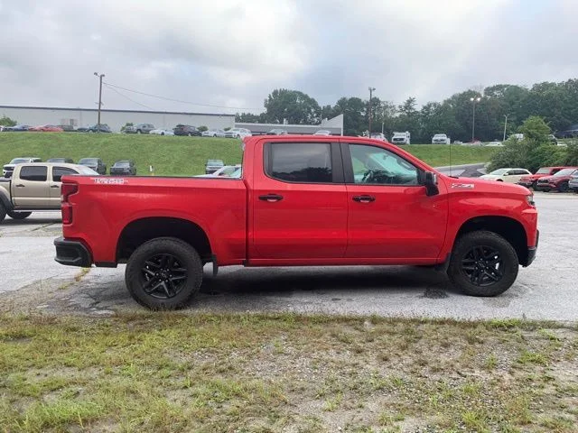 Used 2021 Red Chevrolet LT Trail Boss image 8