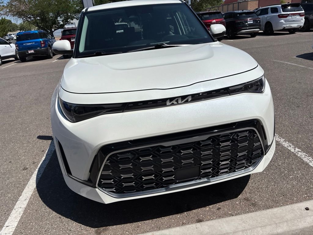 Certified Used 2023 White Kia GT-Line image 6