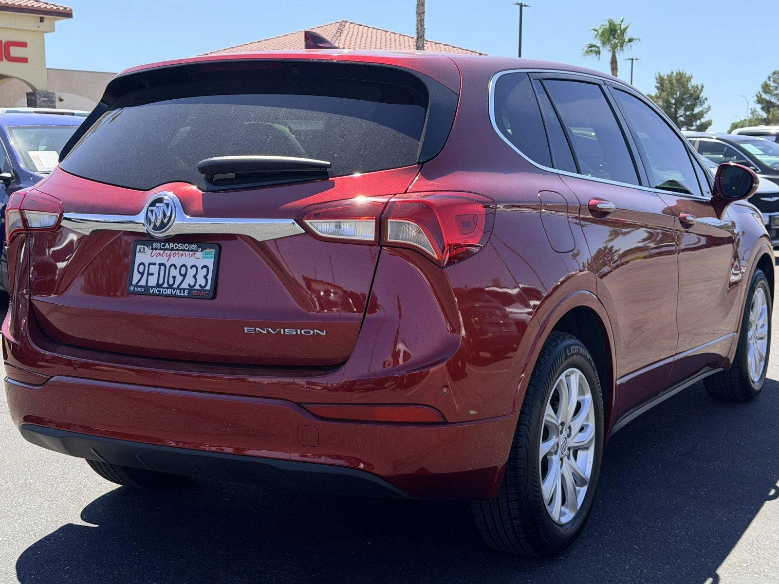 Used 2019 CHILI RED METALLIC Buick Preferred image 6