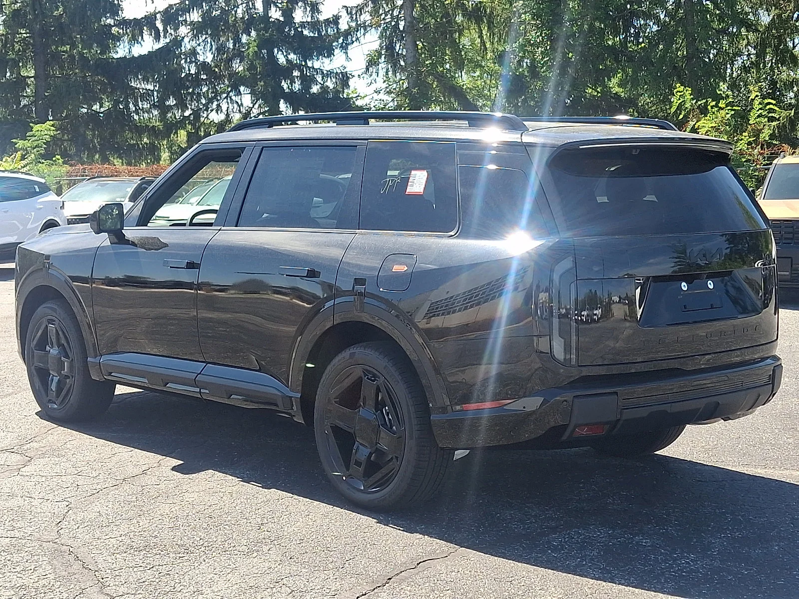 New 2027 Black Kia X-Line SX-Prestige image 5