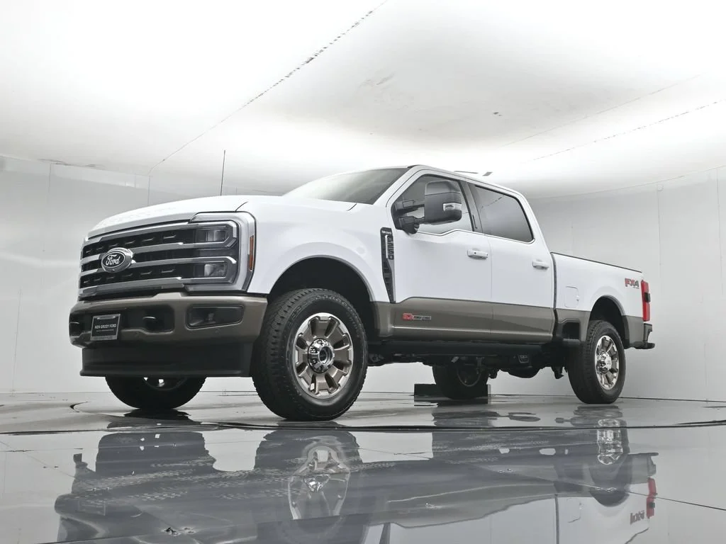 New 2027 Oxford White Ford King Ranch image 47
