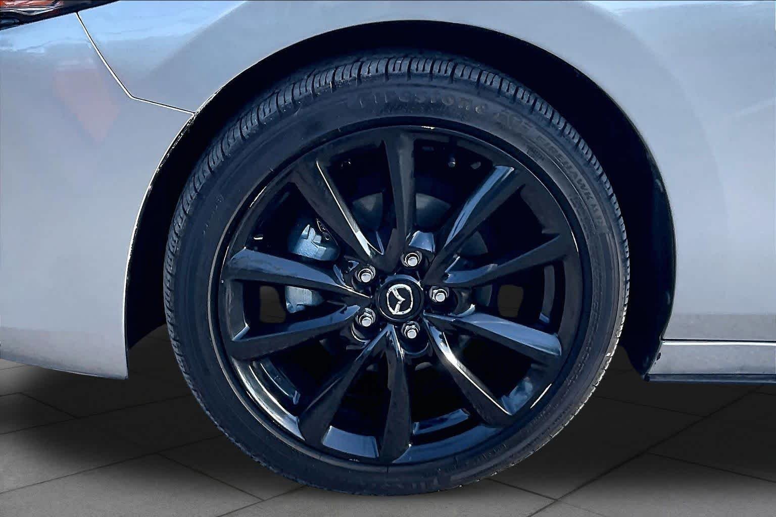 Used 2025 Platinum Quartz Metallic Mazda 2.5 S Select Sport image 11