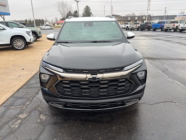 Used 2024 Black Chevrolet ACTIV image 11