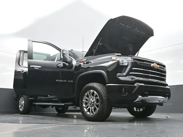 2026 Chevrolet Silverado 2500 HD LTZ - Photo 32