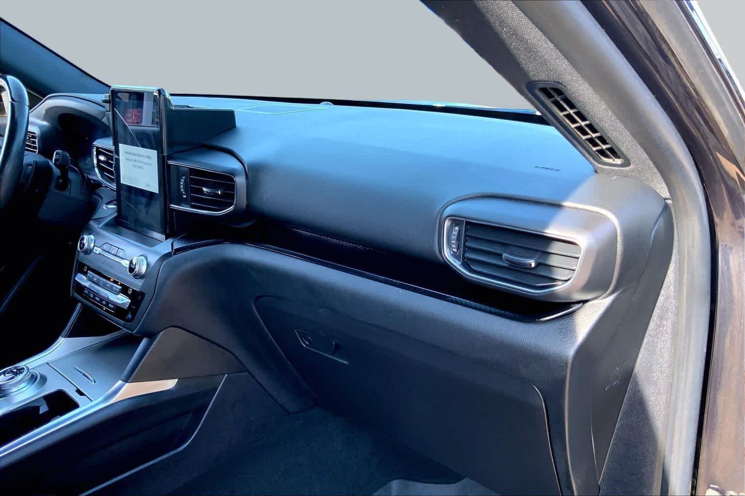Used 2020 Agate Black Metallic Ford ST image 19