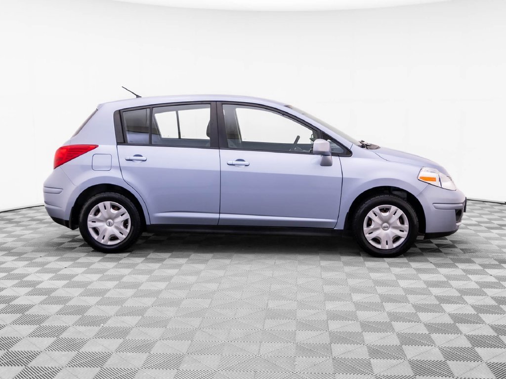 Used 2012 Arctic Blue Nissan 1.8 S image 8
